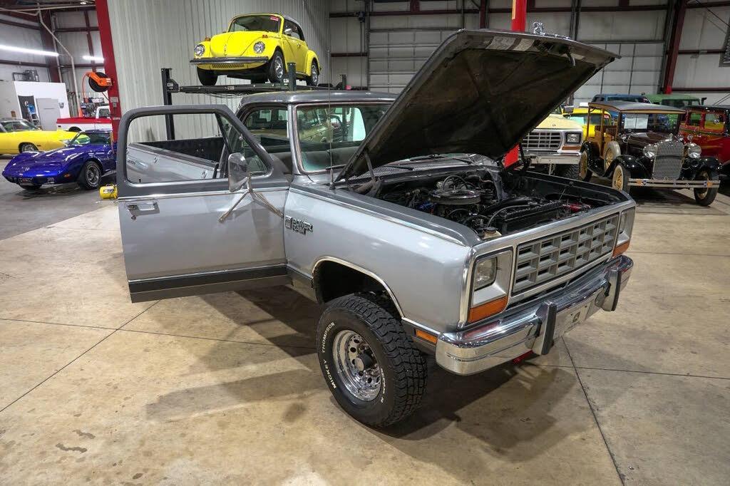 1985 Dodge Ram W250 Prospector