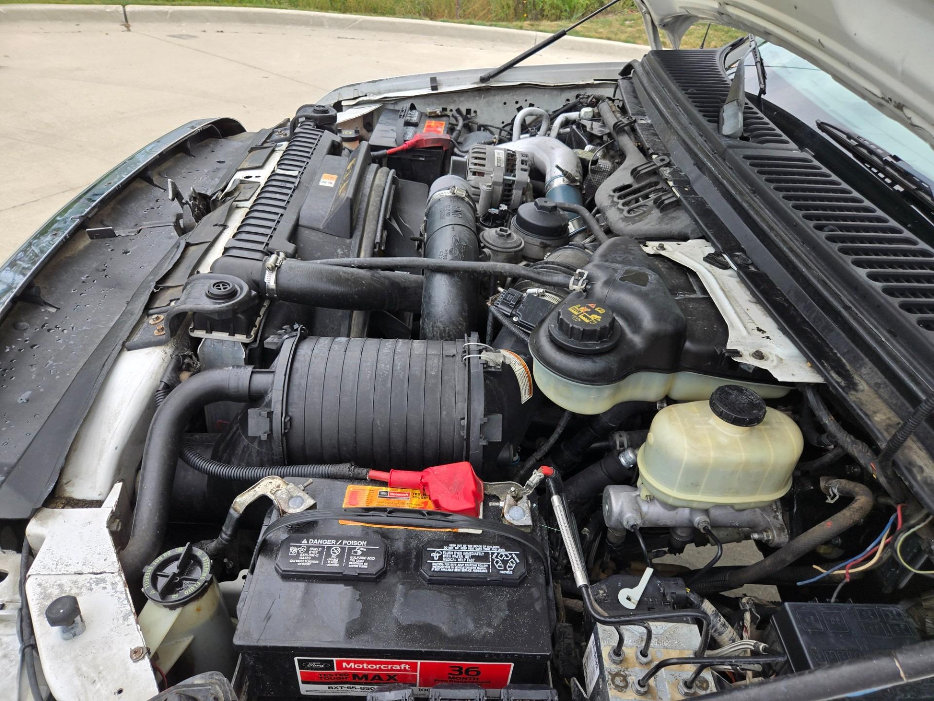 2006 Ford F-350 XLT Work Truck