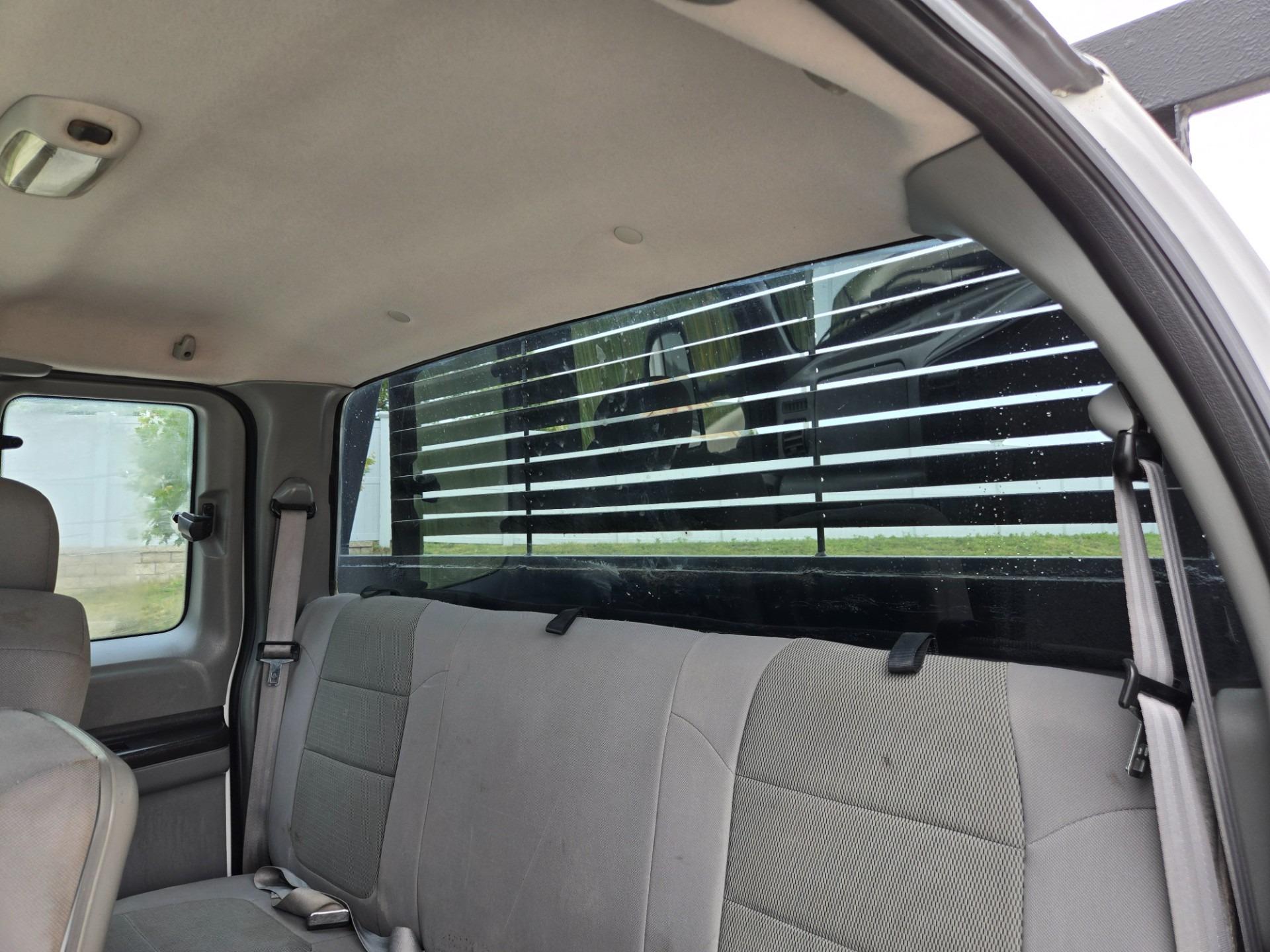 2006 Ford F-350 XLT Work Truck