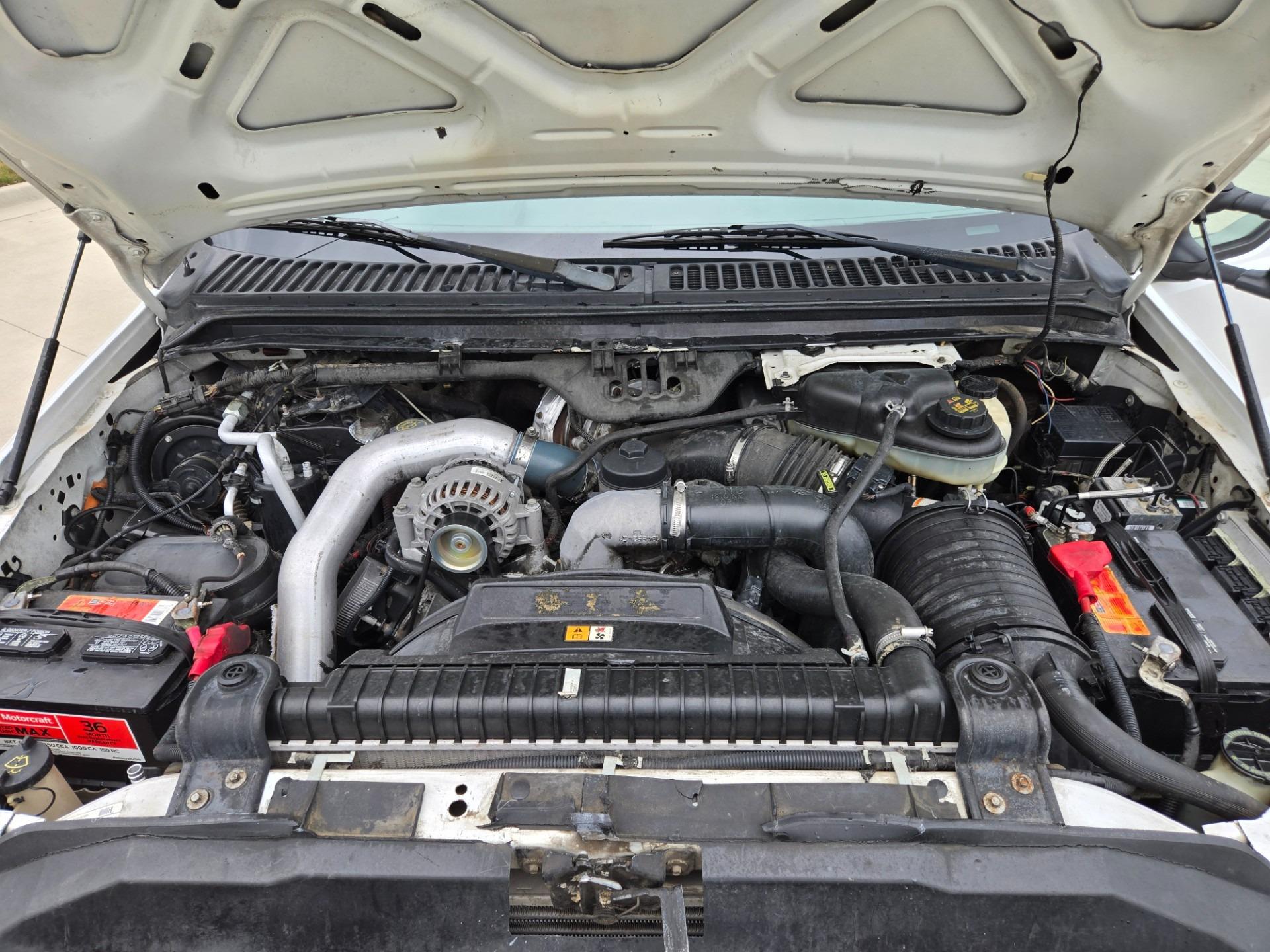 2006 Ford F-350 XLT Work Truck