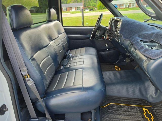 1995 Chevrolet C1500 Cheyenne Stepside
