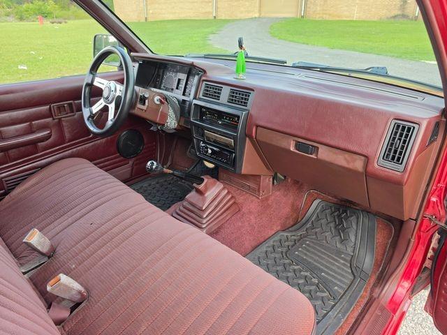 1990 Nissan D21 Shortbed