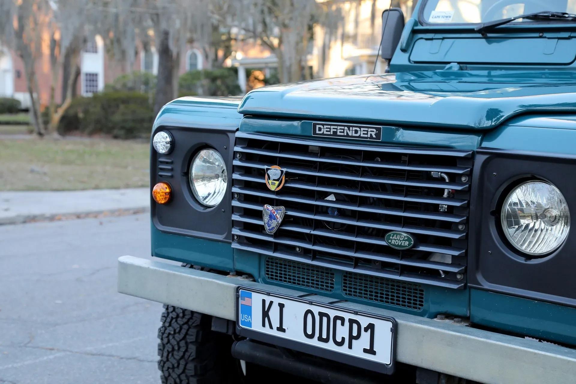 1997 Land Rover Defender 90 2.8i