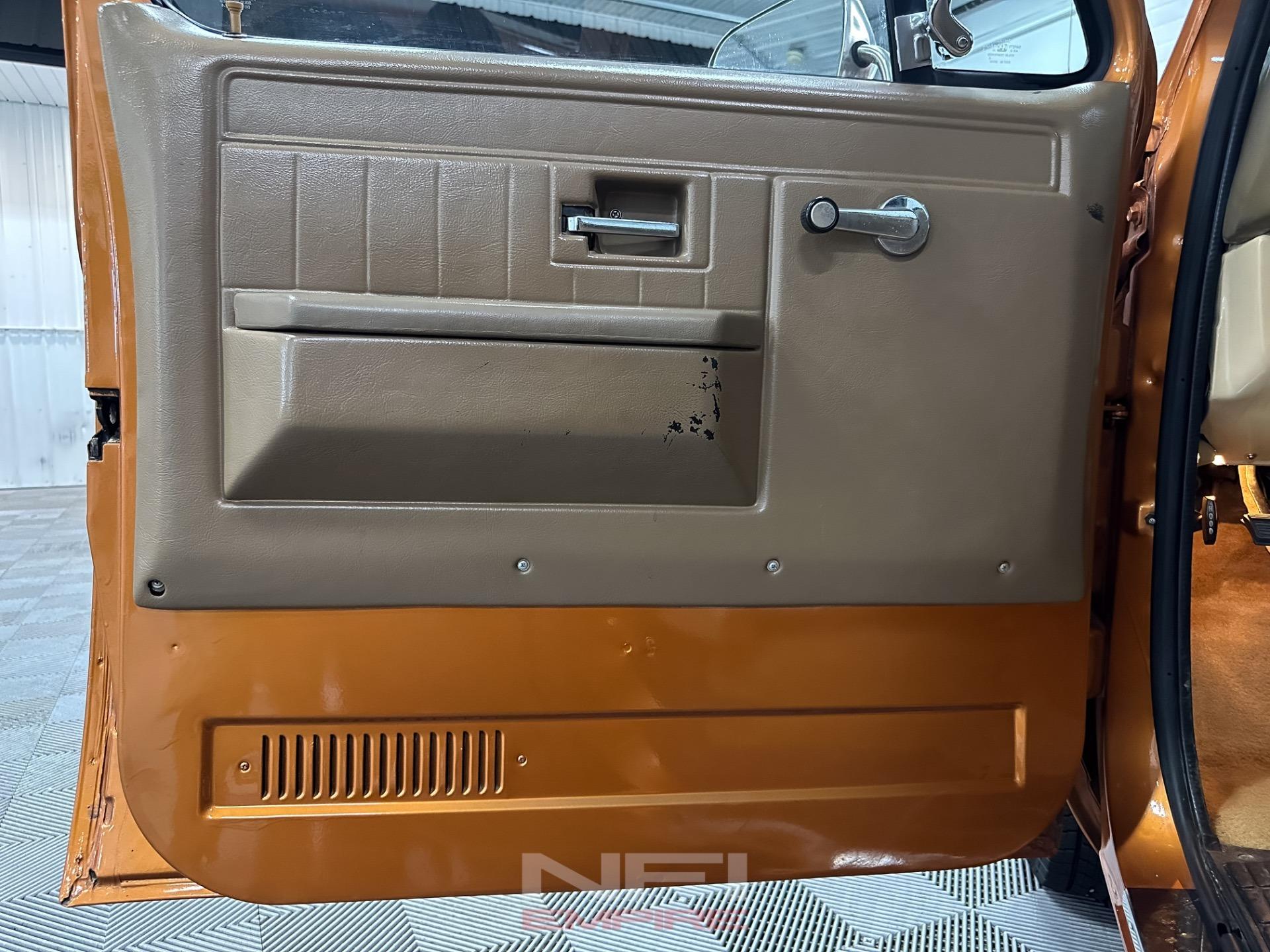 1987 Chevrolet R10 Custom Cab