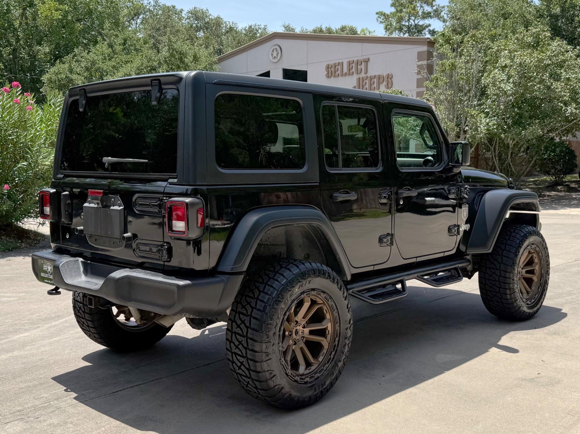 2020 Jeep Wrangler Unlimited Sport - 3