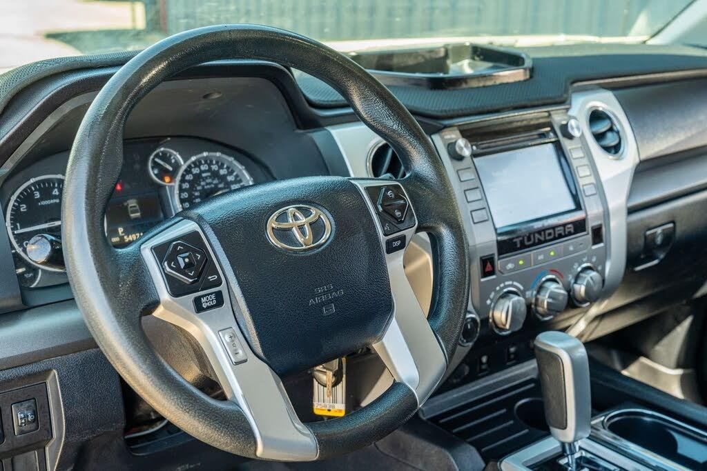 2017 Toyota Tundra SR5