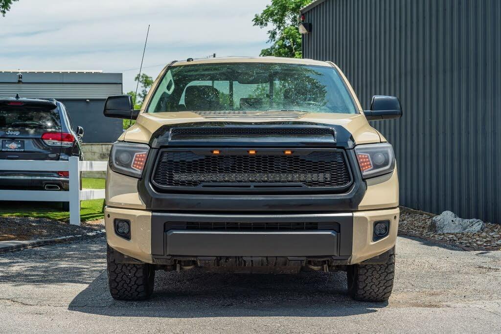 2017 Toyota Tundra SR5