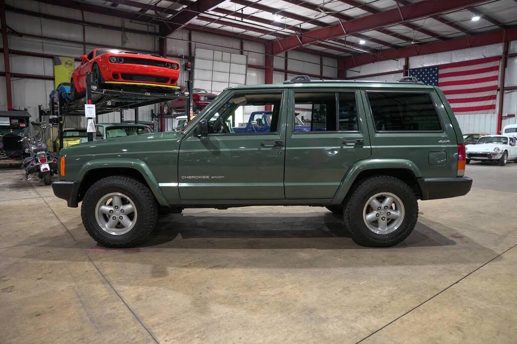 2000 Jeep Cherokee Sport - 3