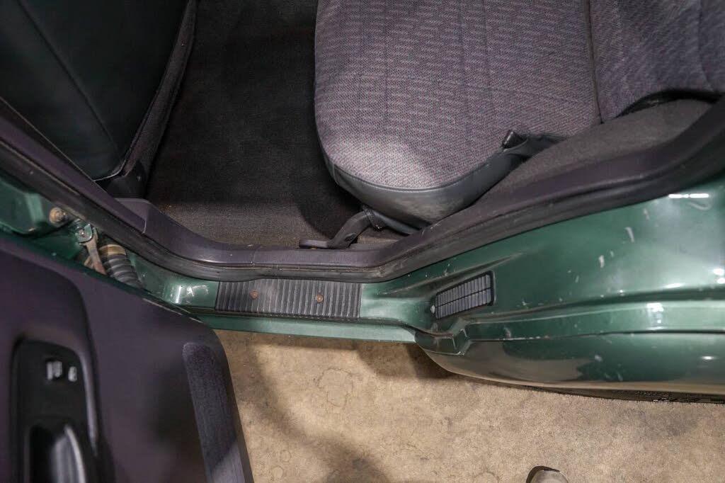 2000 Jeep Cherokee Sport