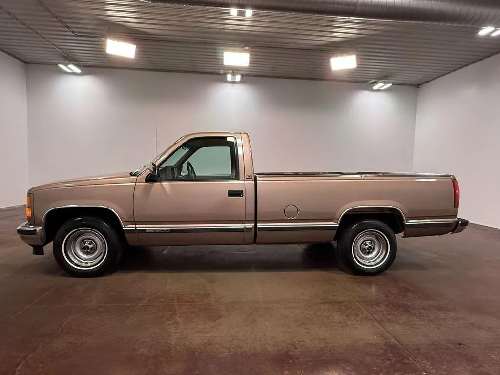 1994 GMC C1500 SL - 2