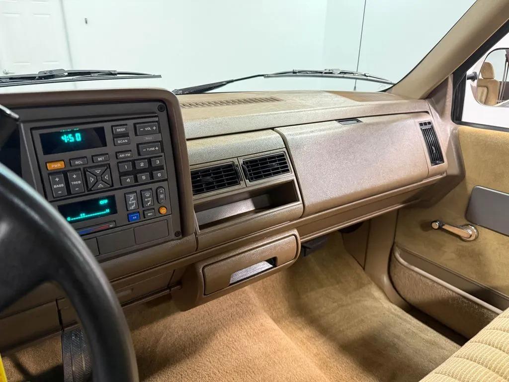 1994 GMC C1500 SL
