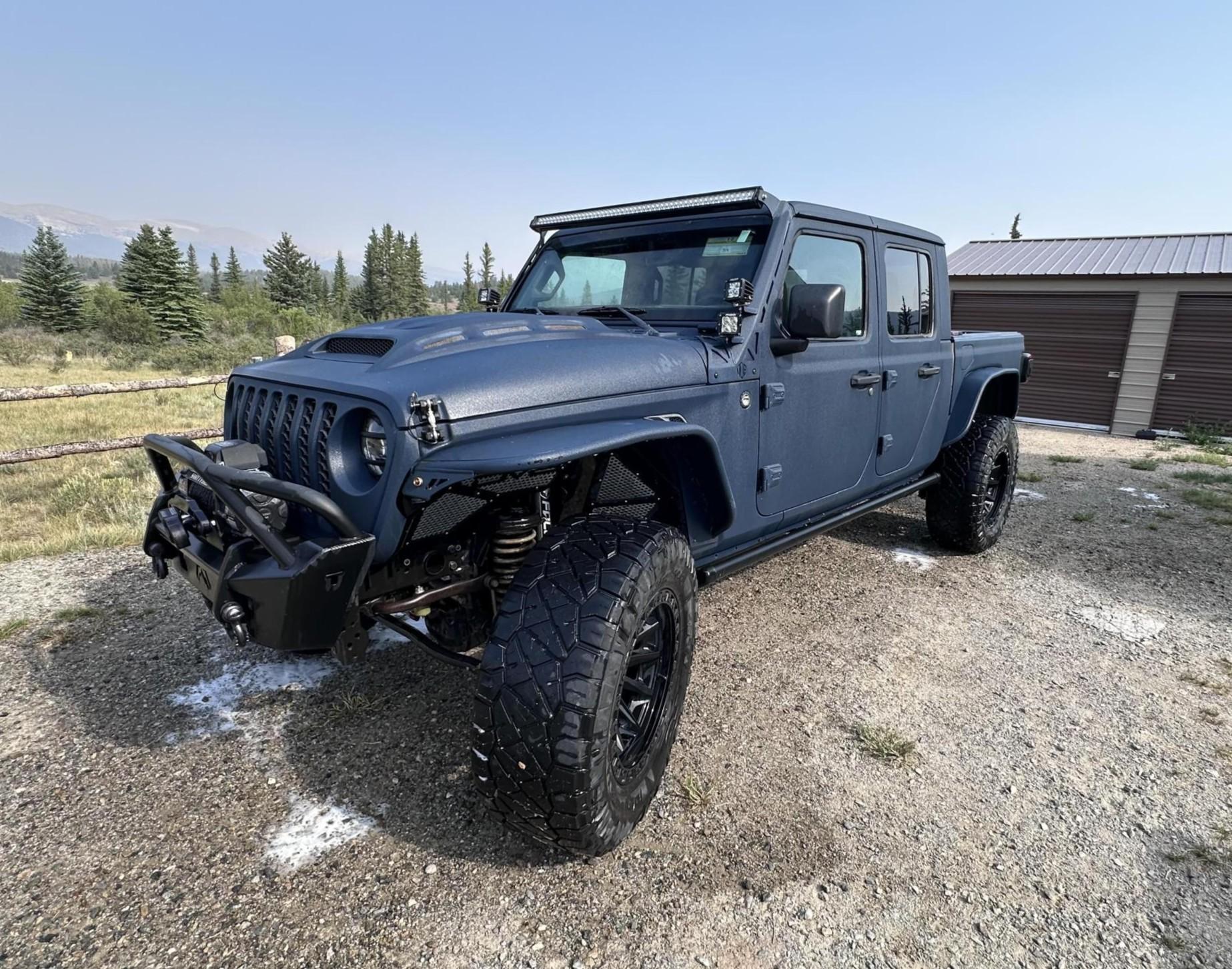  Jeep Gladiator