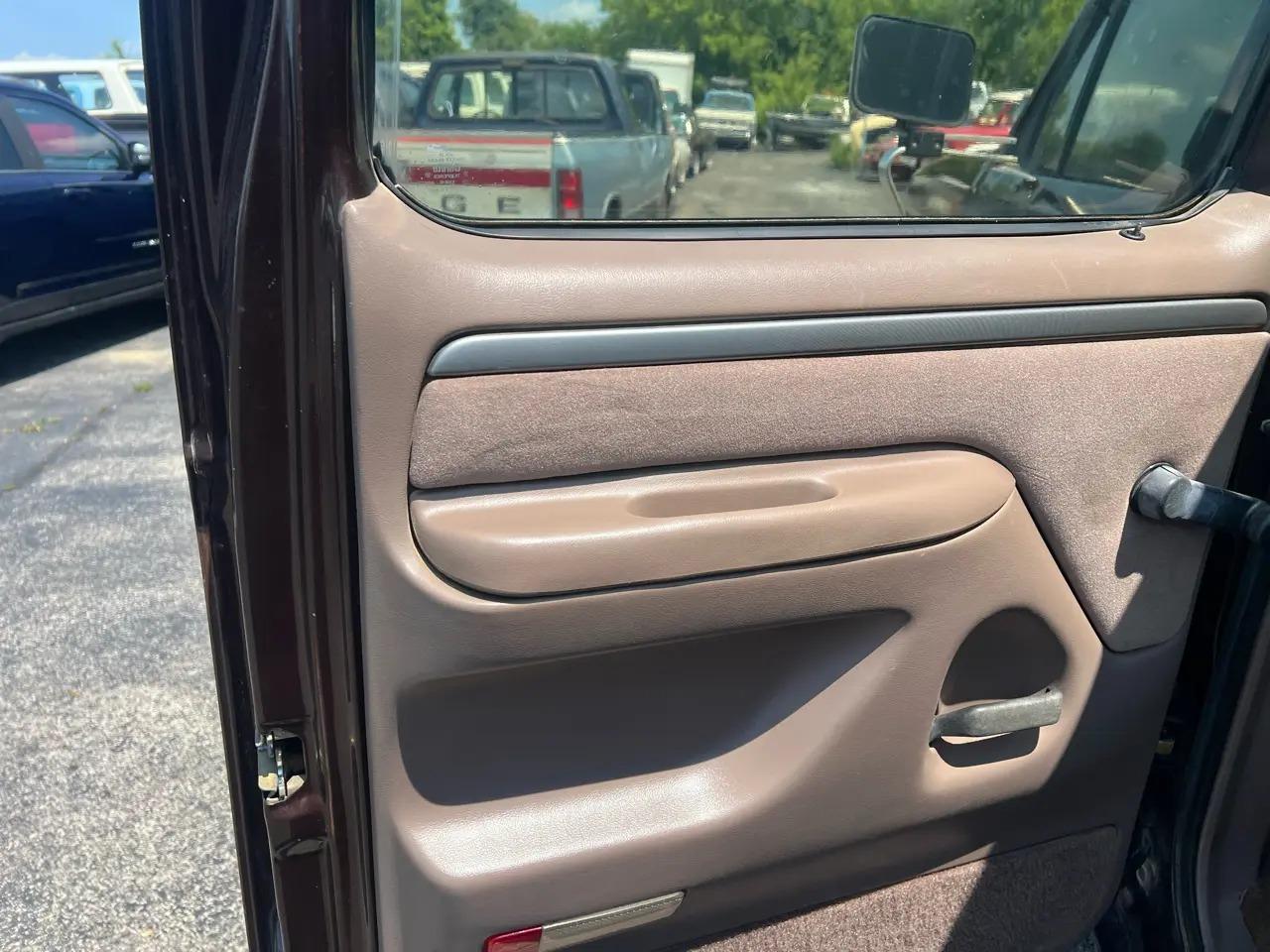 1993 Ford F-350 Crew Cab XLT