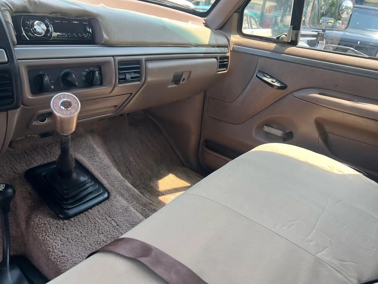 1993 Ford F-350 Crew Cab XLT