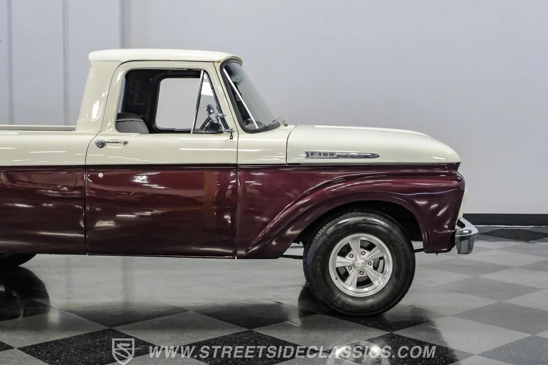 1961 Ford F-100