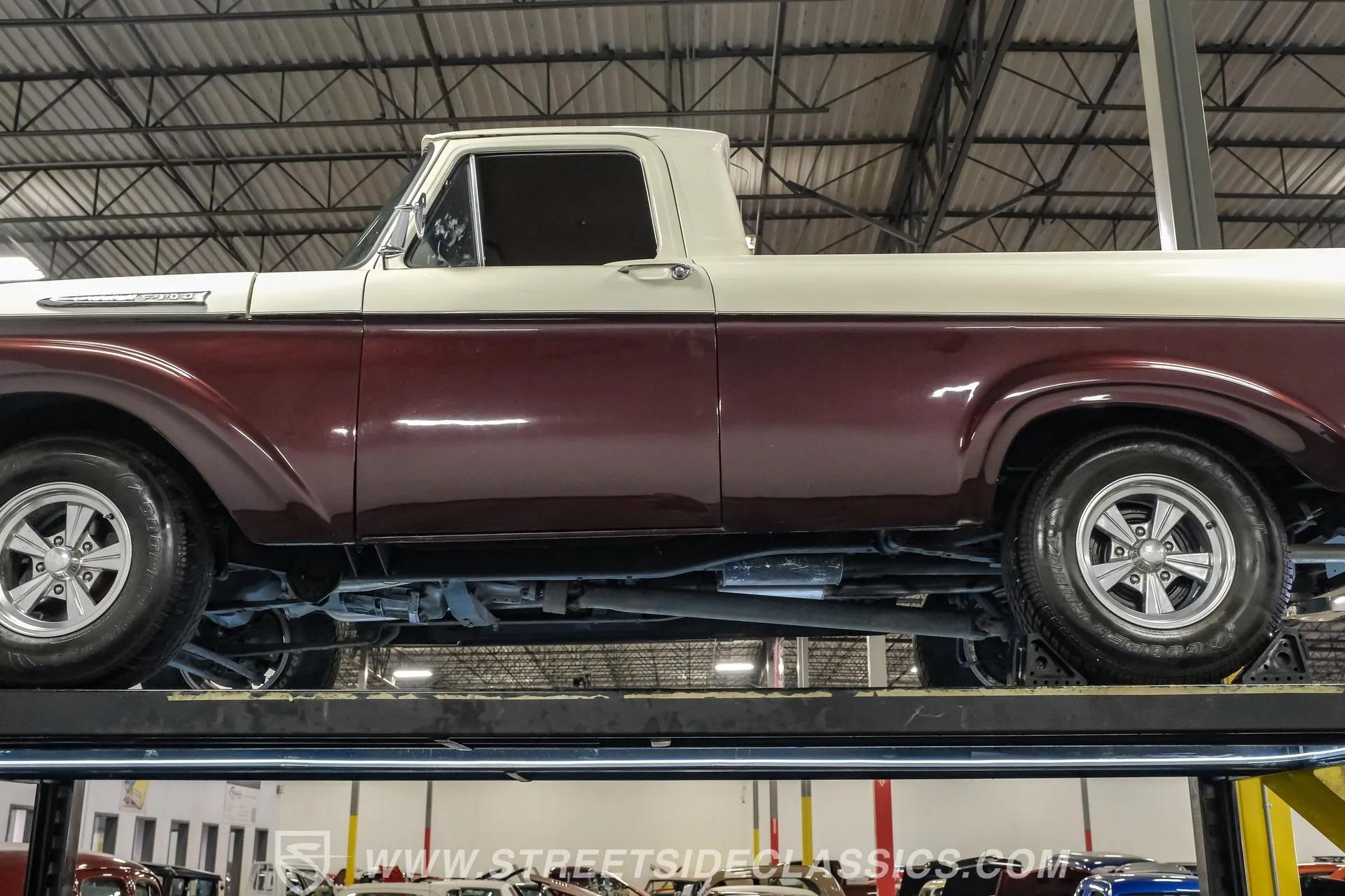 1961 Ford F-100