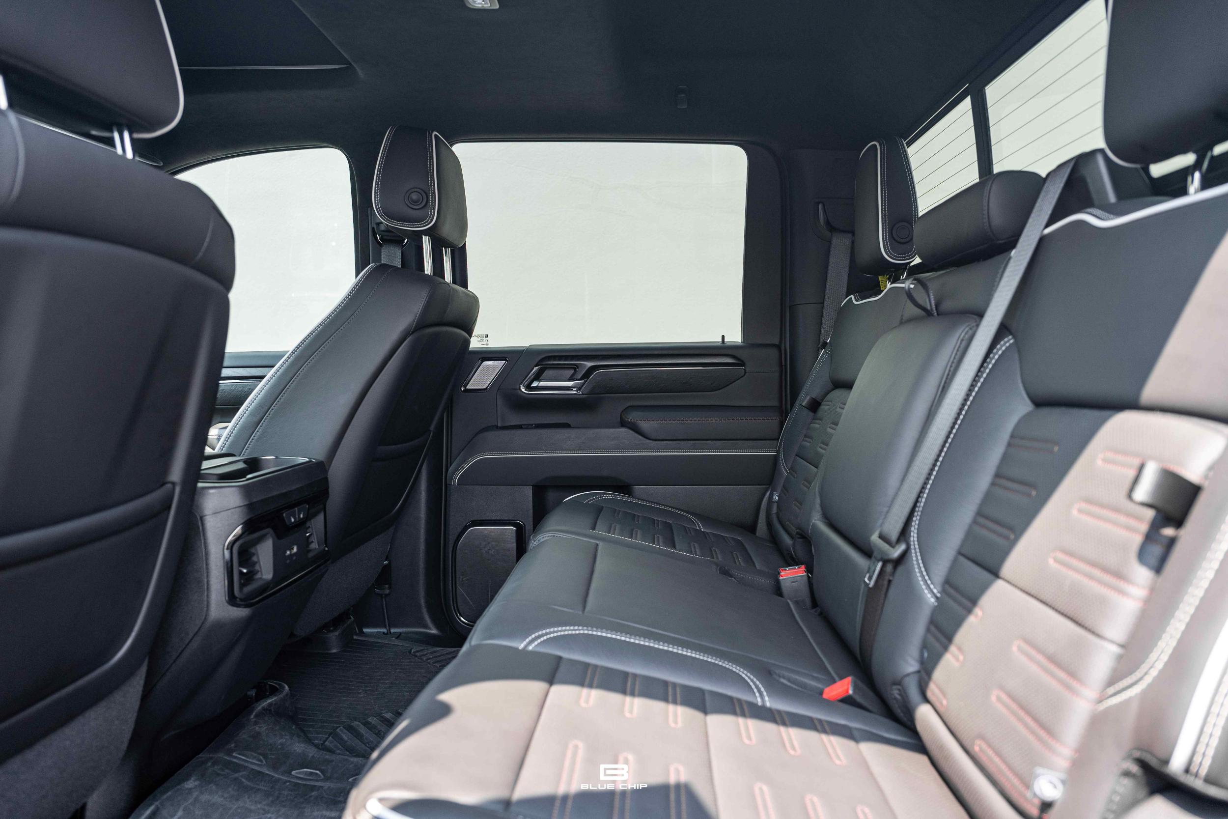 2024 GMC Sierra 2500 AT4X AEV Edition