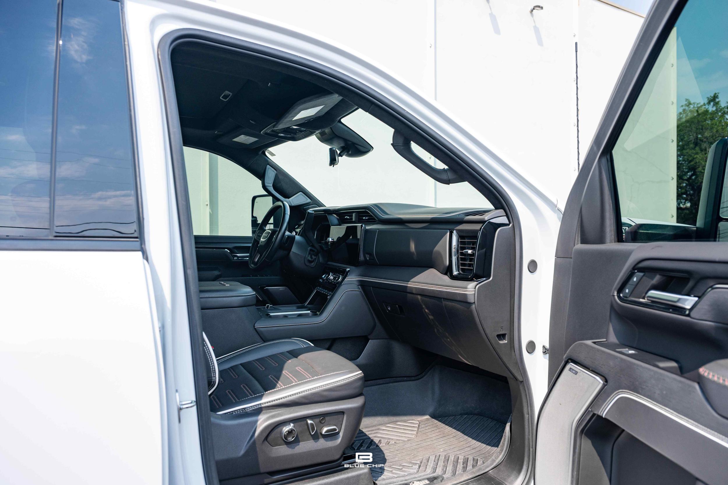 2024 GMC Sierra 2500 AT4X AEV Edition