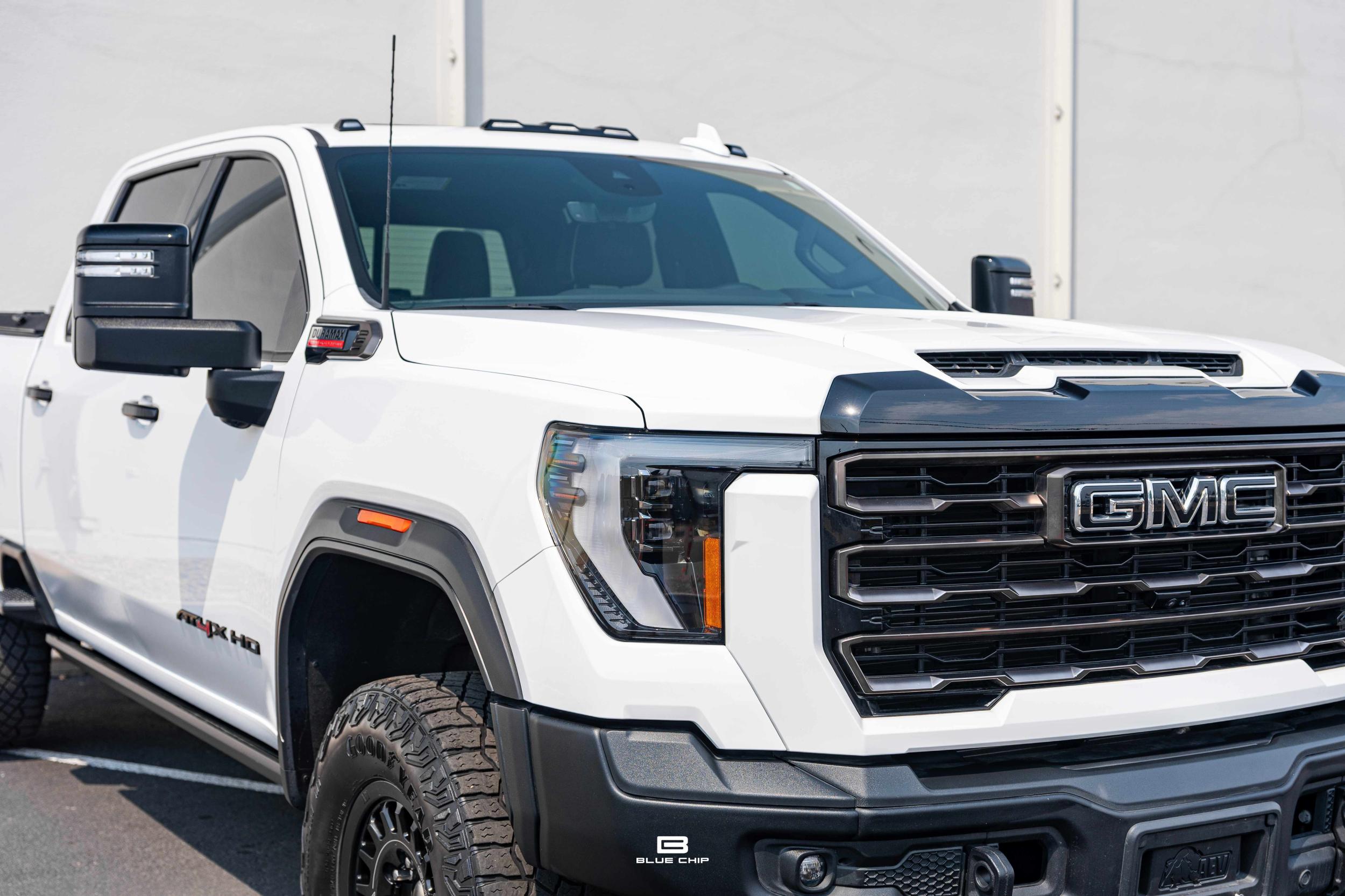 2024 GMC Sierra 2500 AT4X AEV Edition