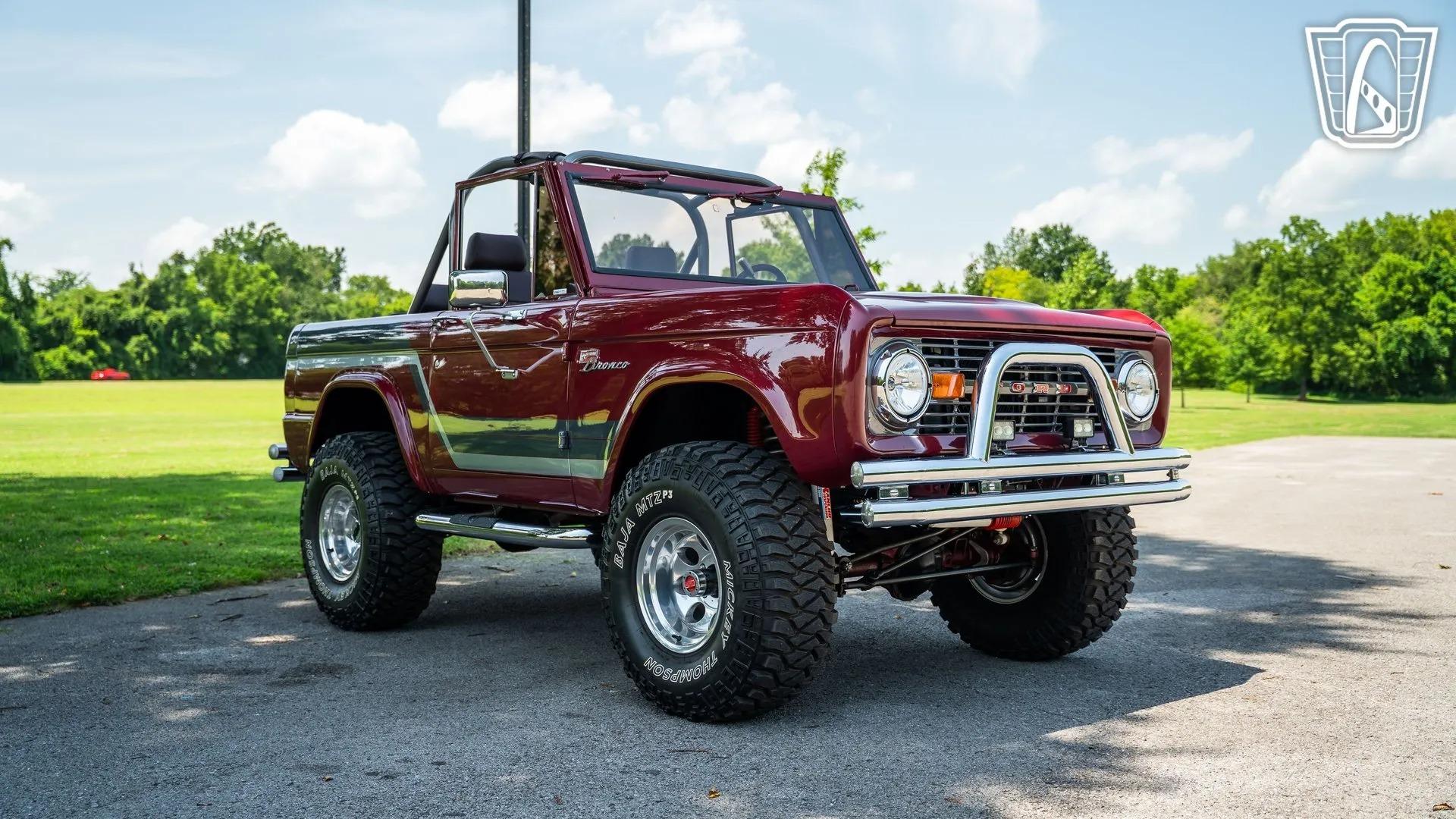1975 Ford Bronco - 3