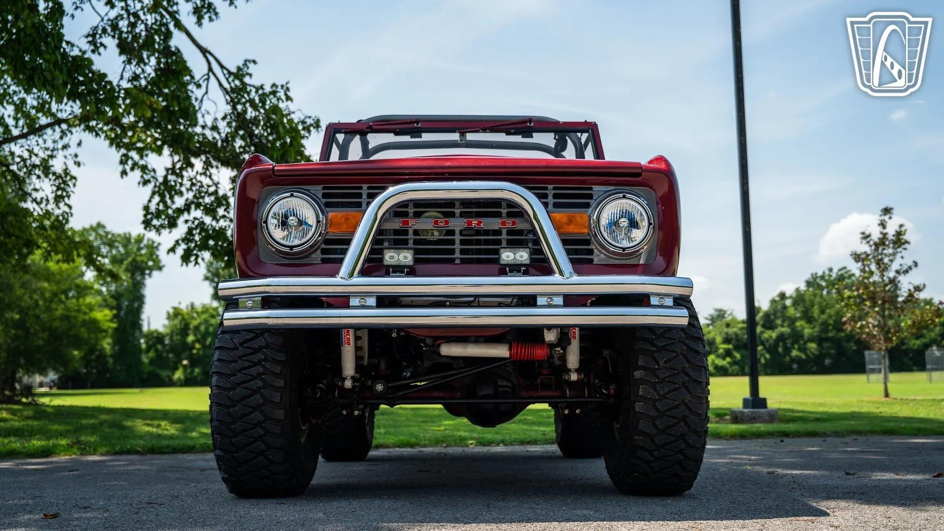 1975 Ford Bronco - 5