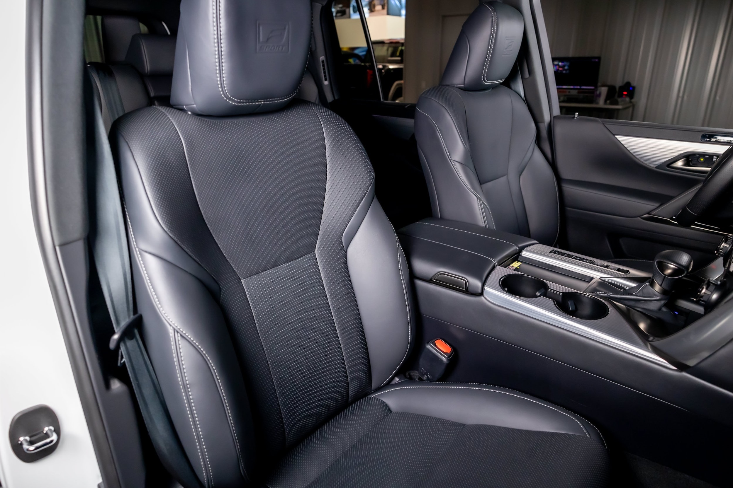 2024 Lexus LX600 F Sport