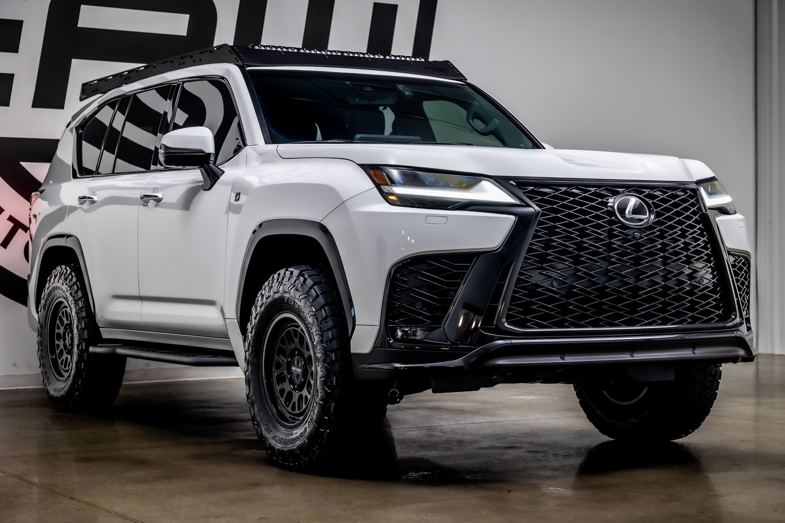 2024 Lexus LX600 F Sport