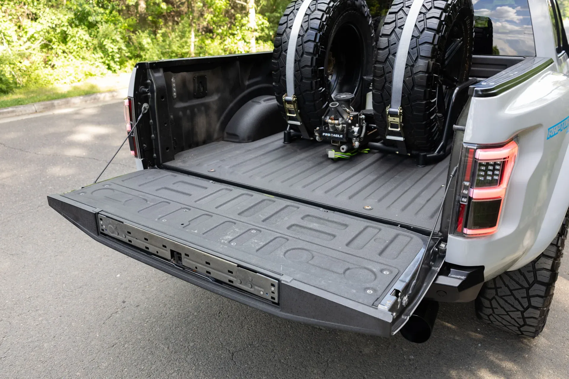 Supercharged 2018 Ford F-150 Raptor Widebody