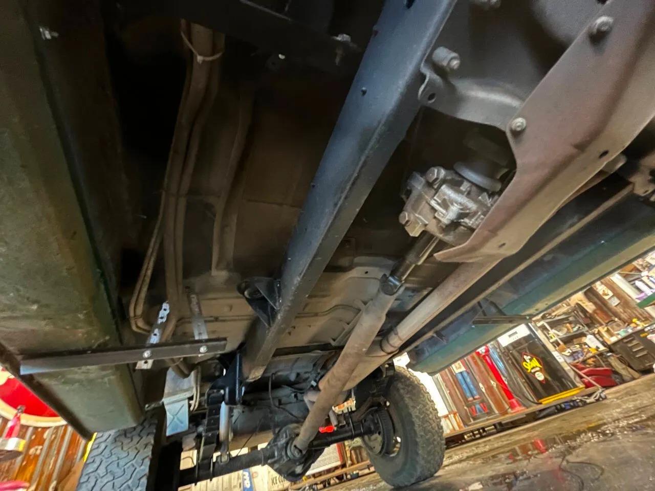 1987 Chevrolet Suburban V10 Trail Master