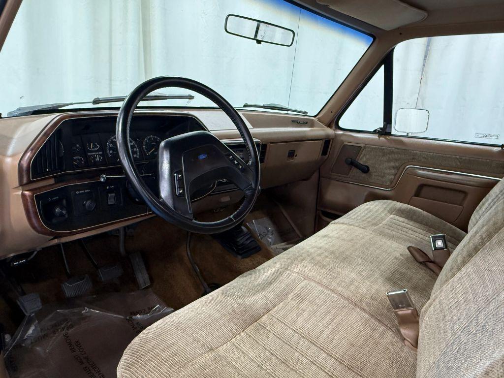 1989 Ford F-250 XLT Lariat