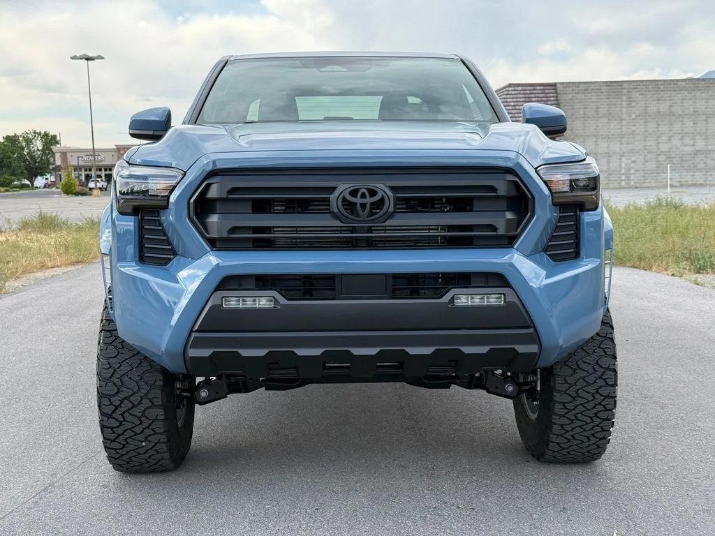 2026 Toyota Tacoma SR5 - 4
