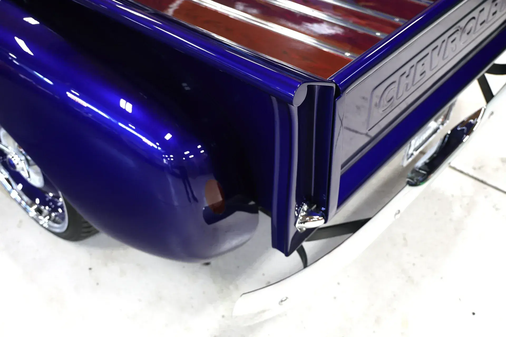 1953 Chevrolet 3100 5-Window Restomod