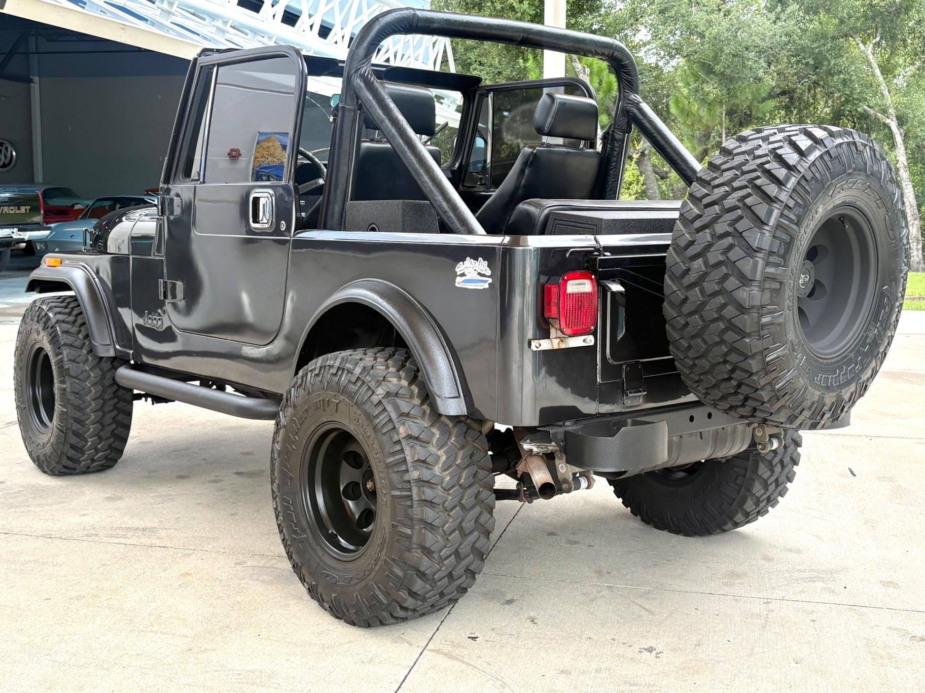 1985 Jeep CJ-7 - 3