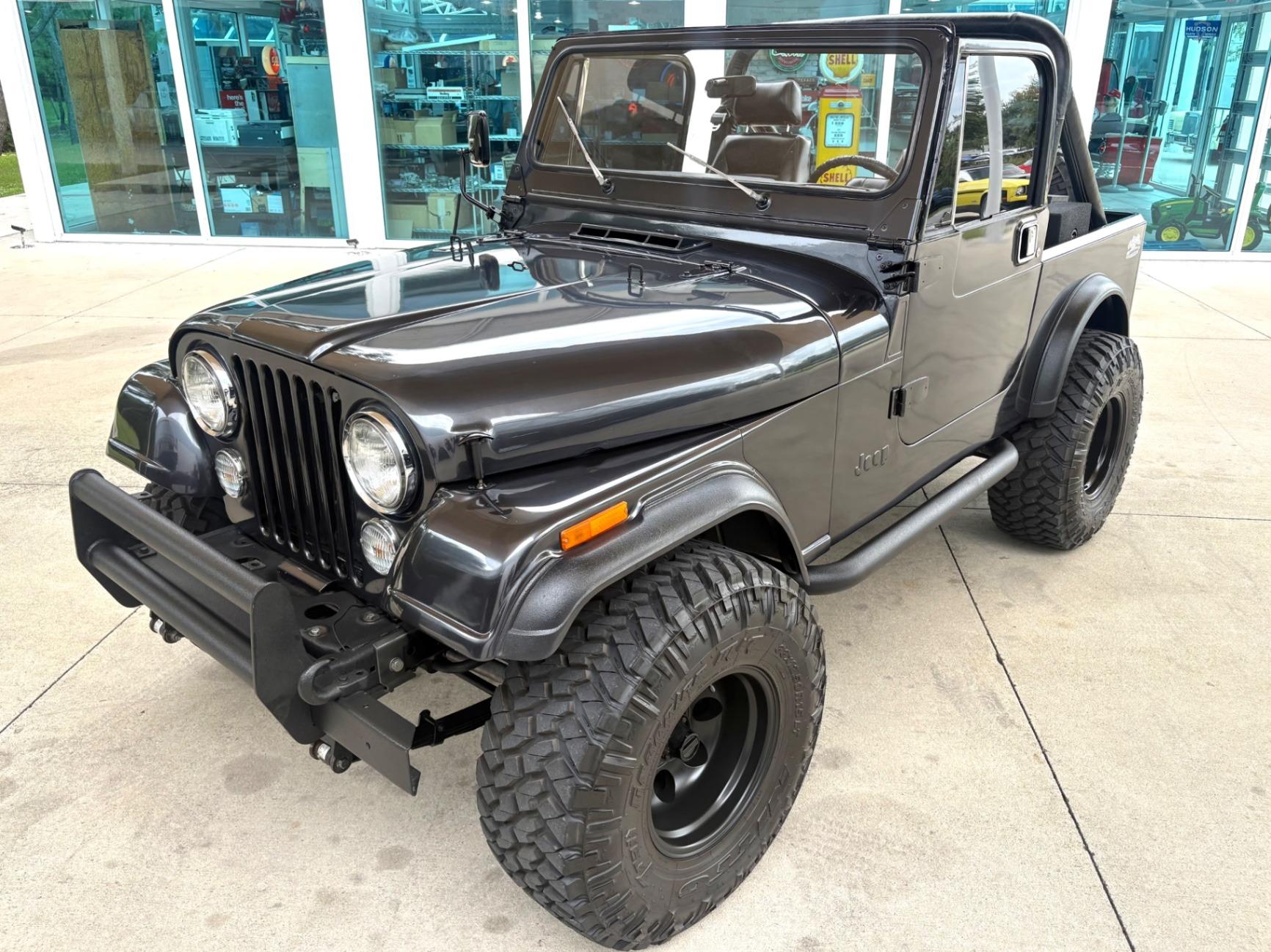1985 Jeep CJ-7 - 4