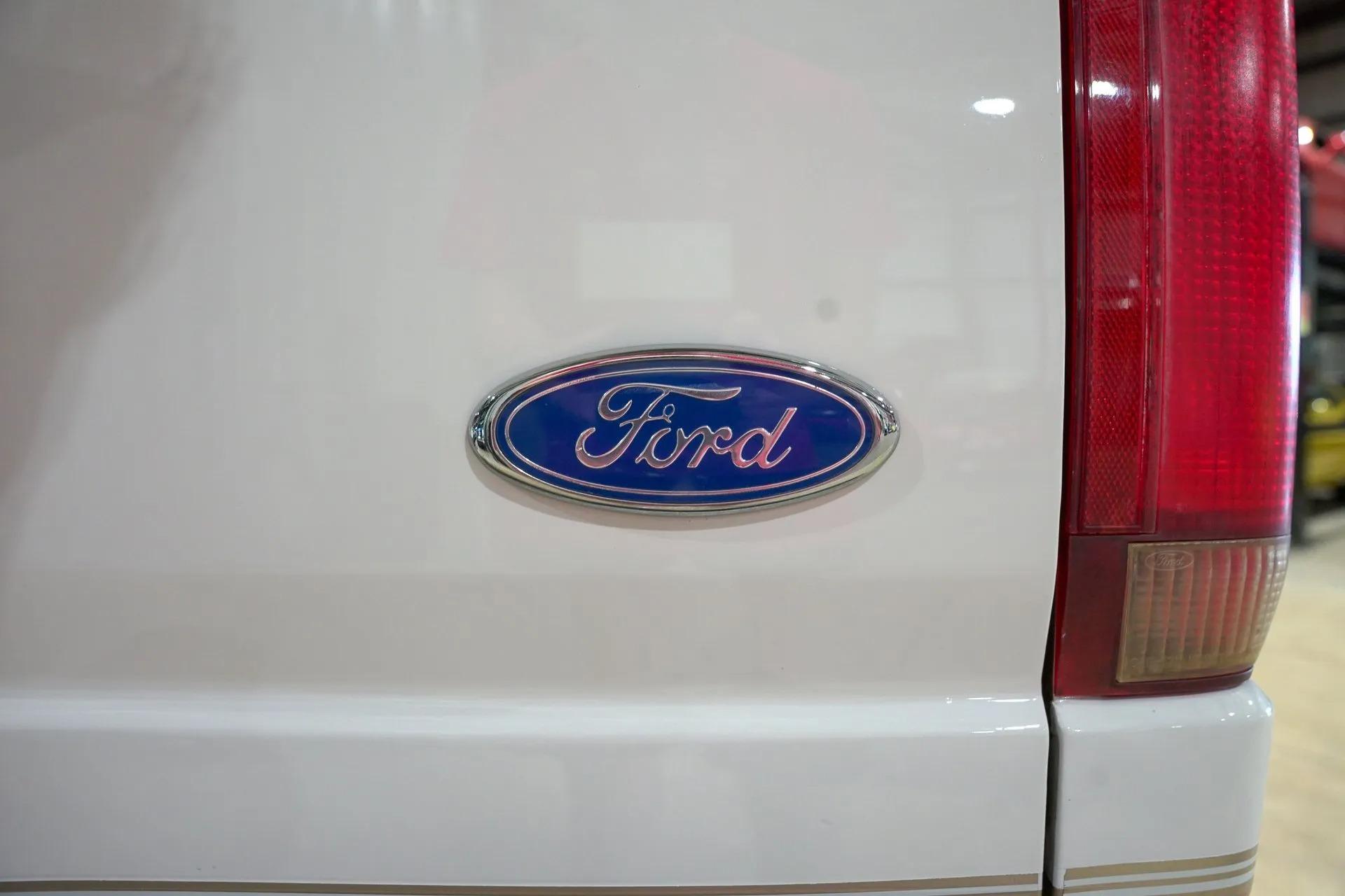 1997 Ford F-250 XLT HD