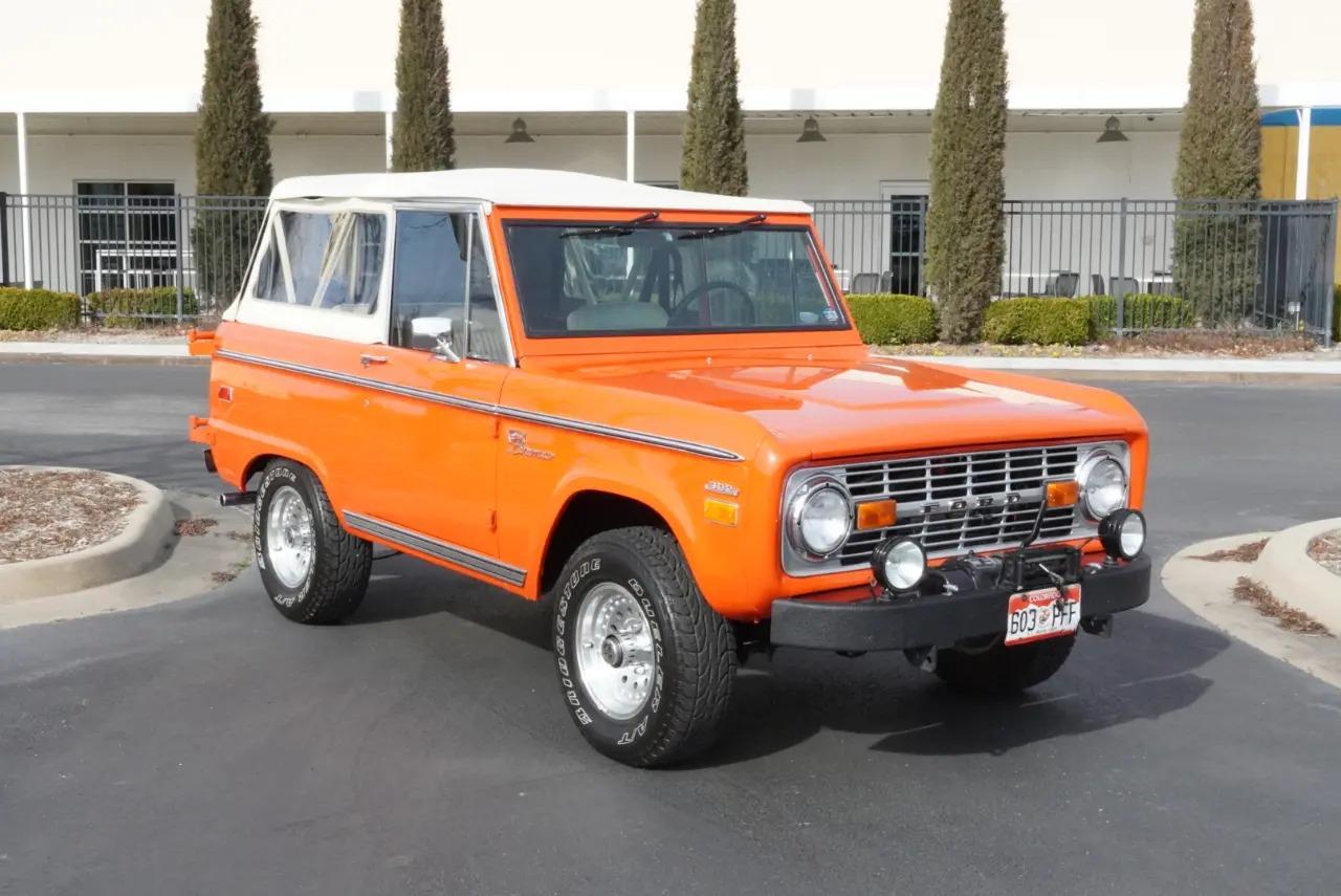 Restored 1971 Ford Bronco