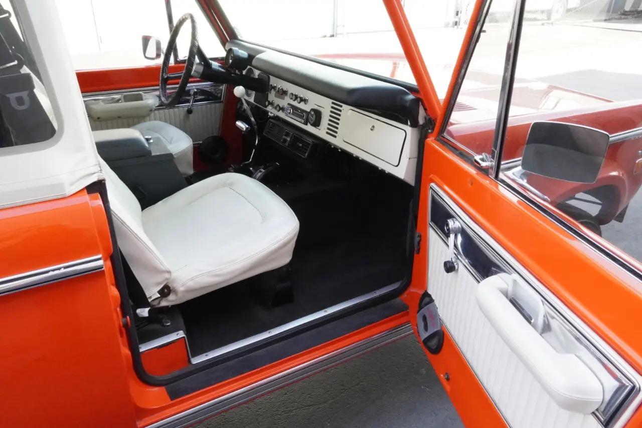 Restored 1971 Ford Bronco