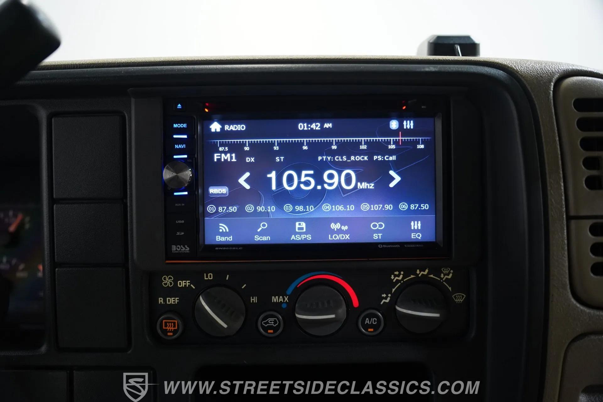1999 Chevrolet Suburban 2500