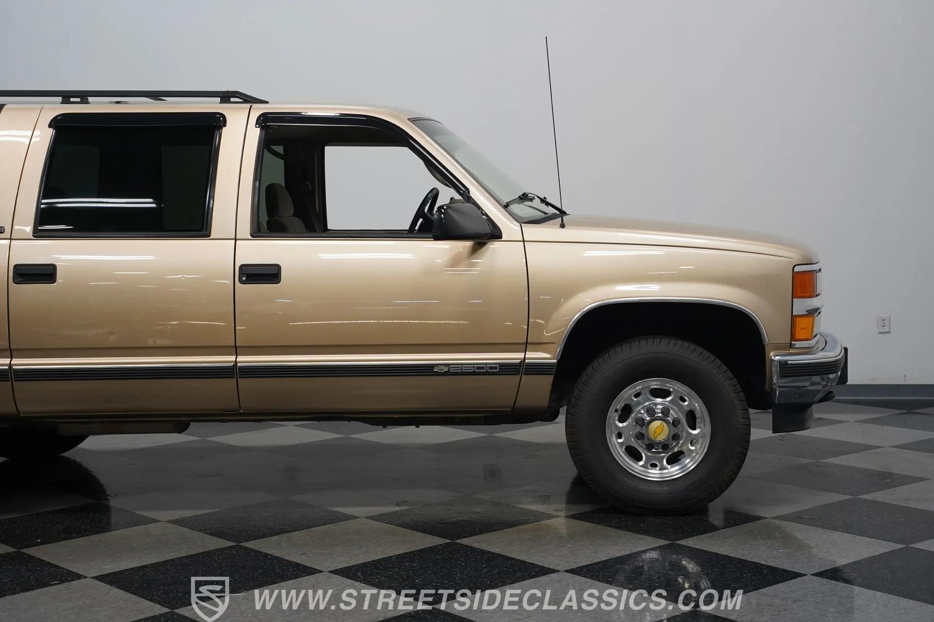 1999 Chevrolet Suburban 2500