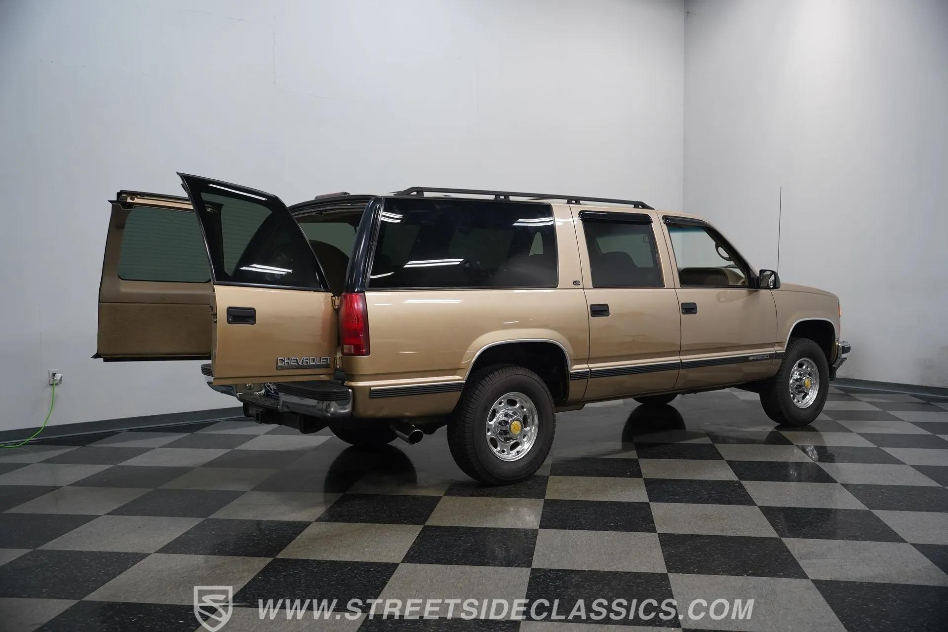 1999 Chevrolet Suburban 2500