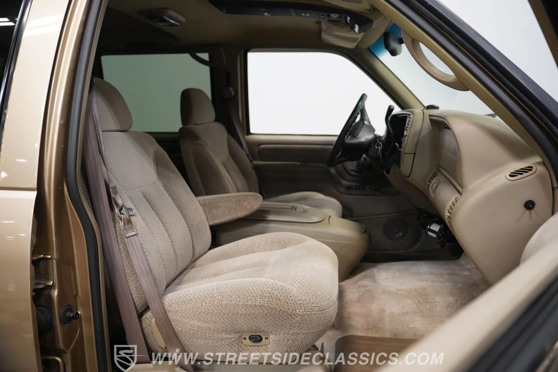 1999 Chevrolet Suburban 2500