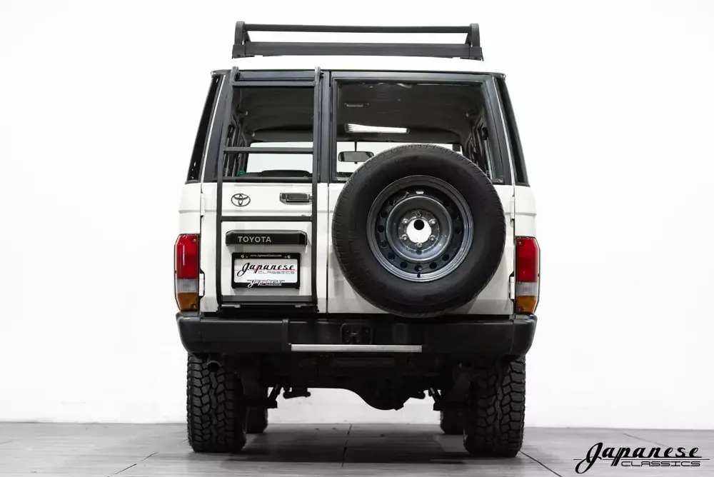1992 Land Cruiser J77