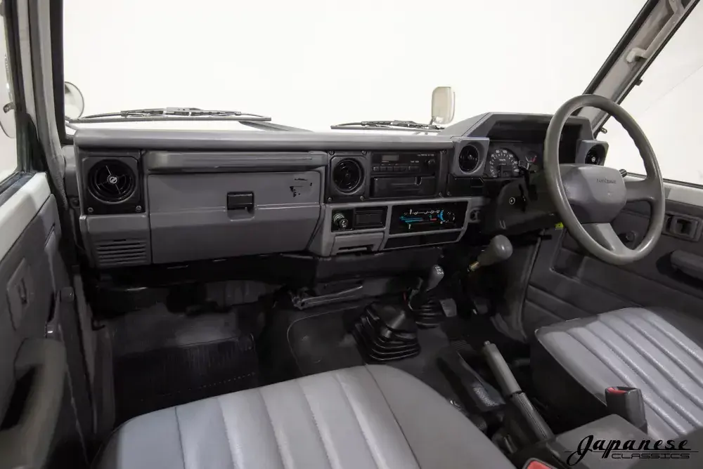 1992 Land Cruiser J77 - 5