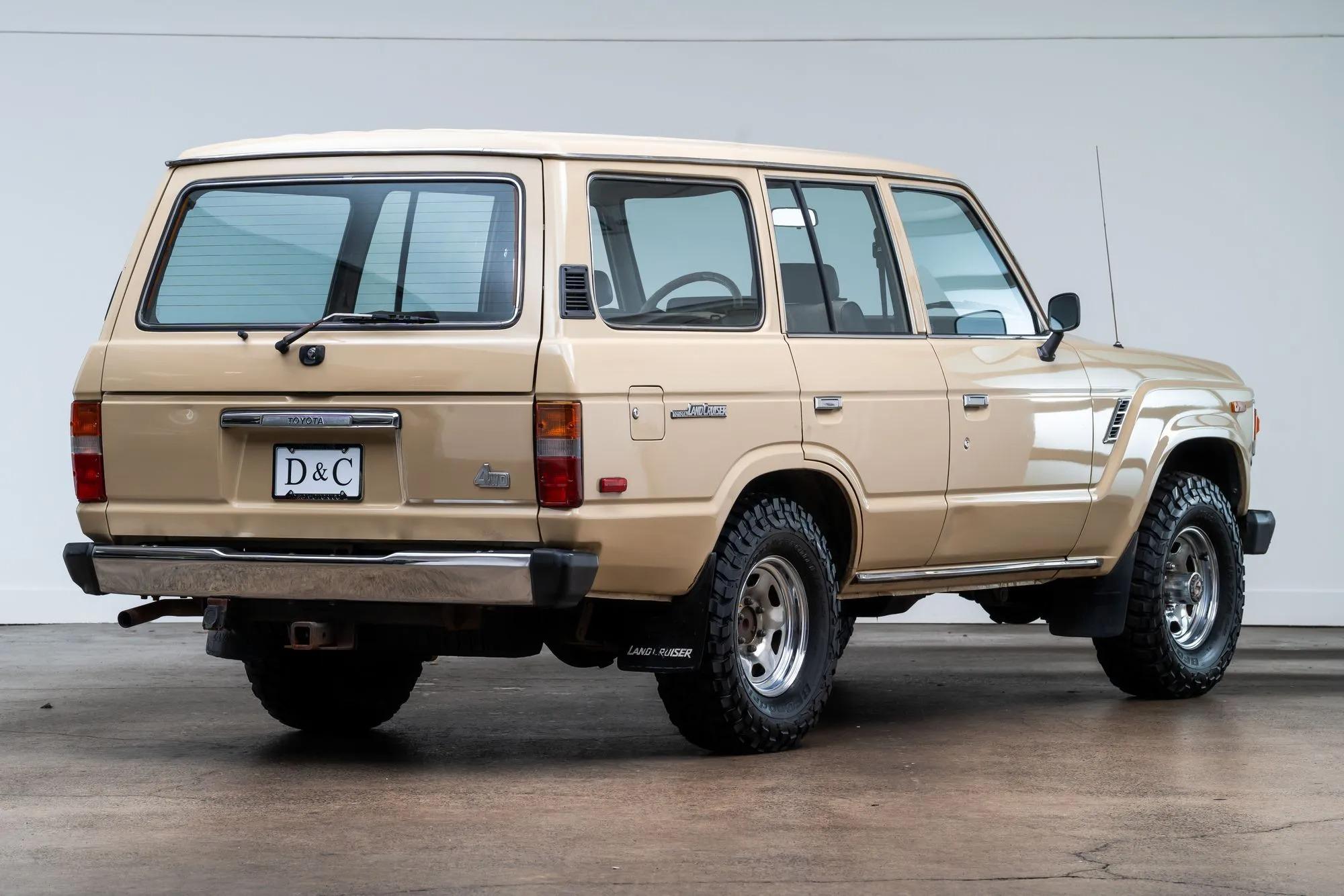 1983 Toyota Land Cruiser FJ60 - 4