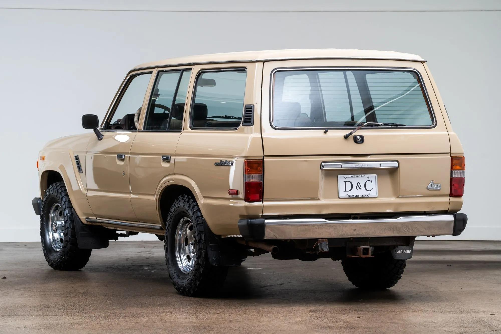 1983 Toyota Land Cruiser FJ60 - 5
