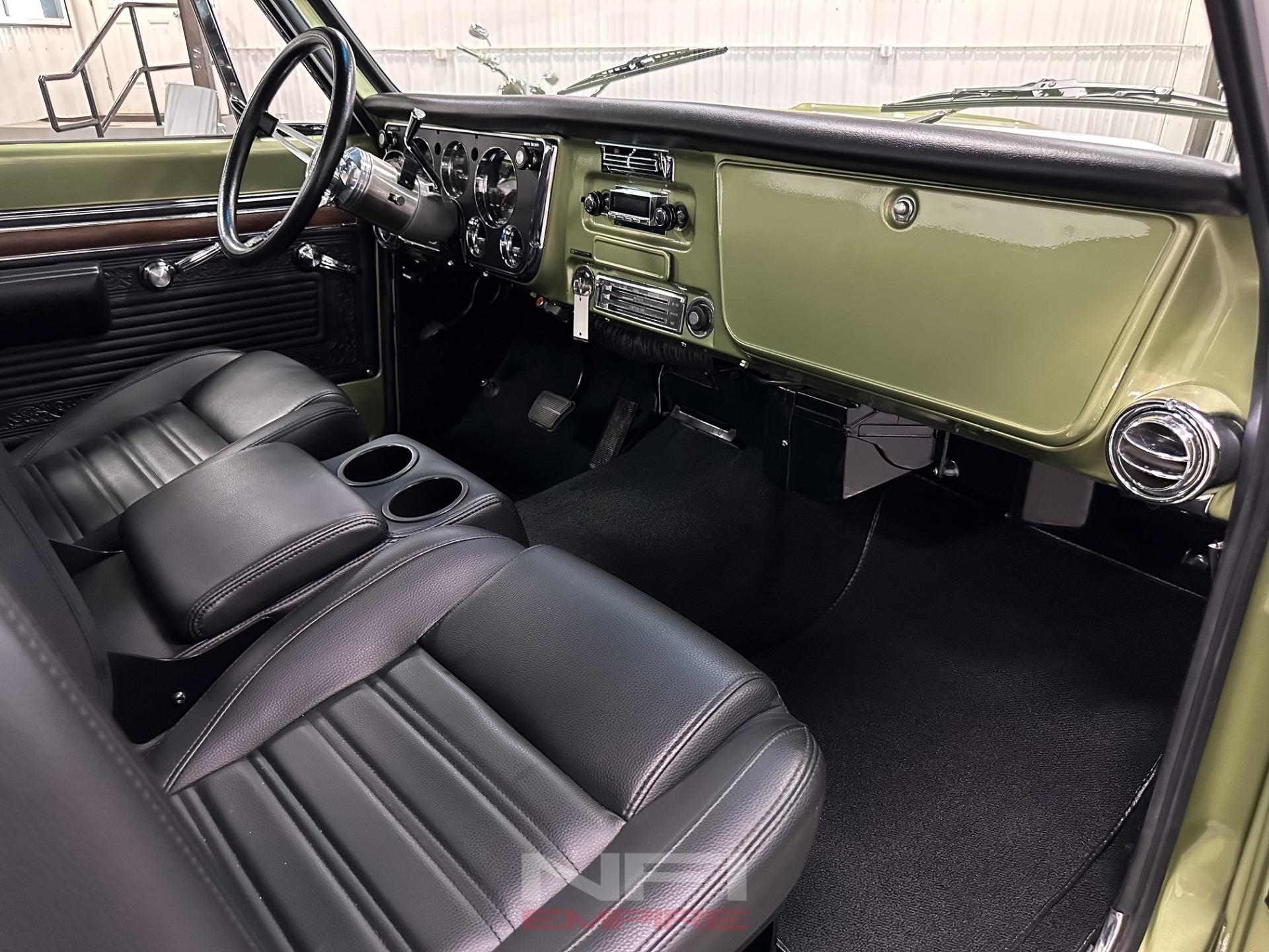 1972 Chevrolet C10 4x4 Restomod