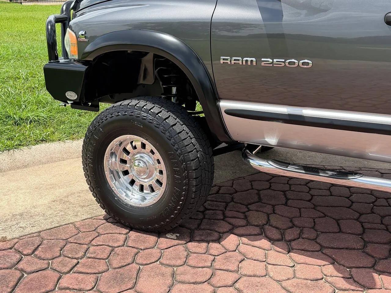 2004 Dodge Ram 2500 SLT