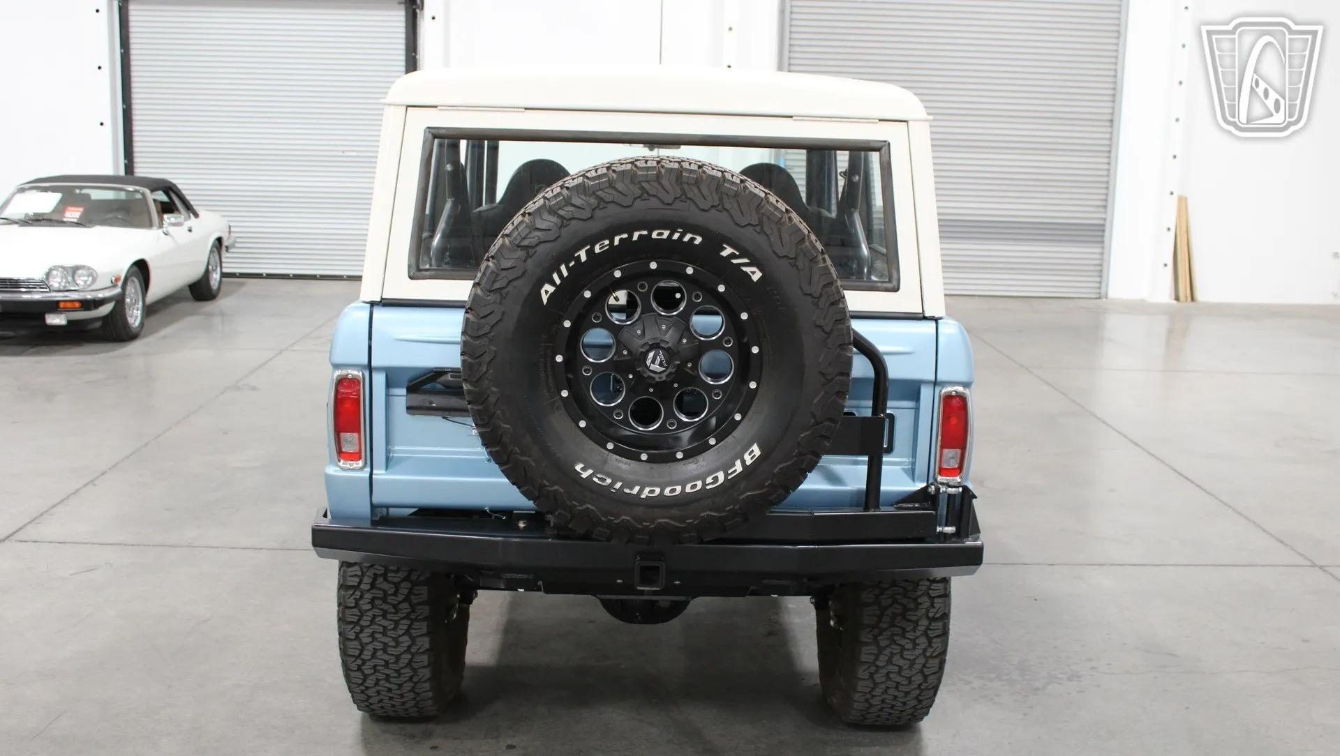 1977 Ford Bronco - 4
