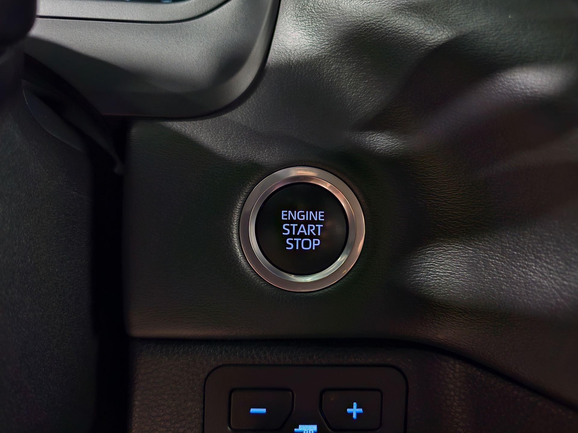 2022 Toyota Tundra Platinum