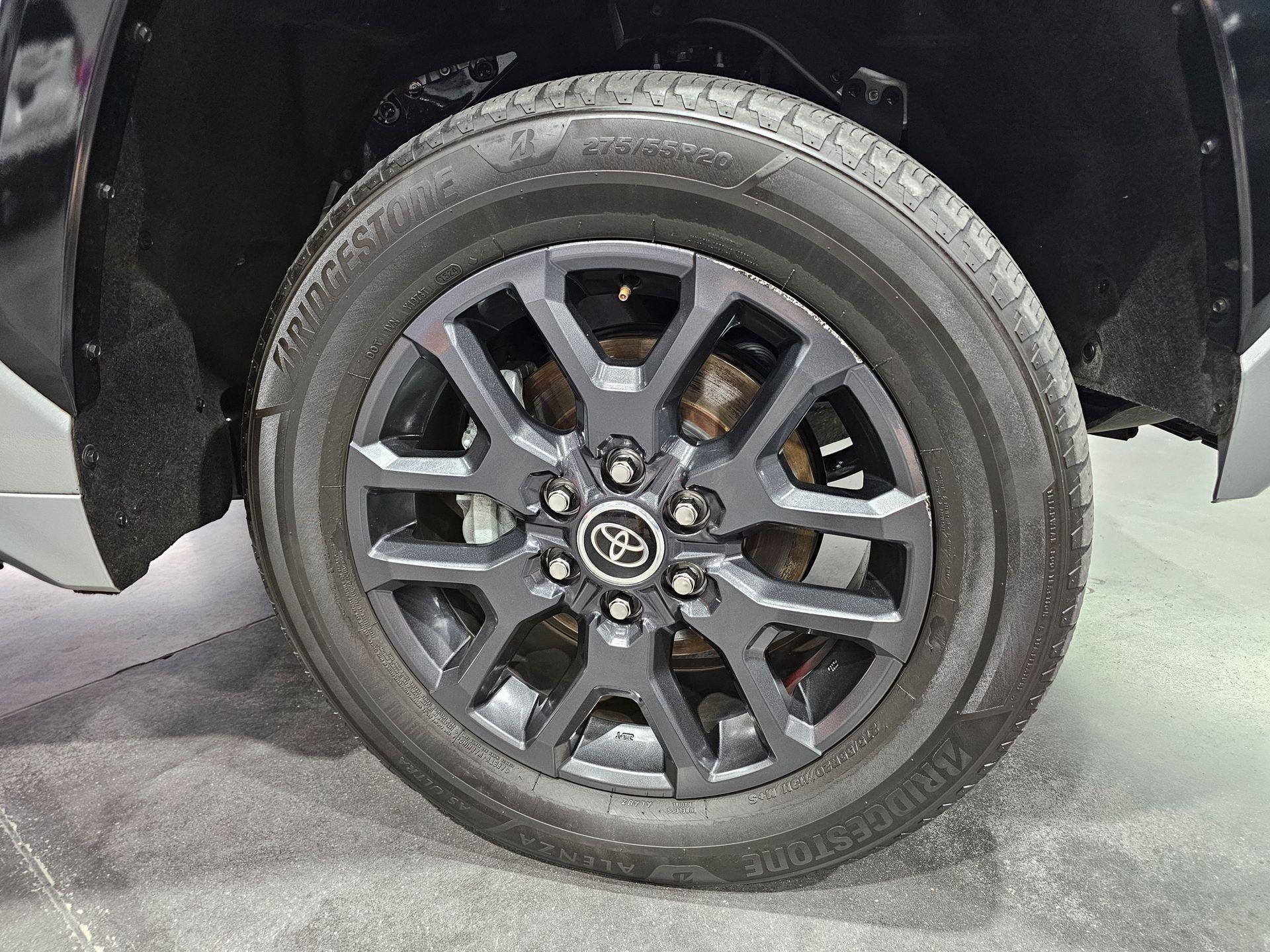 2022 Toyota Tundra Platinum